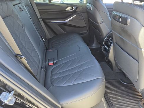 Used 2025 BMW X5 sDrive40i w/ Climate Comfort Package image 31