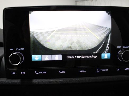 Used 2024 Honda CR-V EX image 14