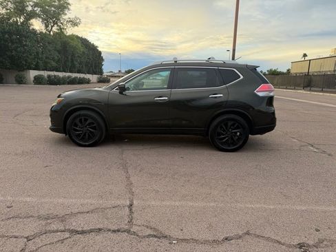 Used 2015 Nissan Rogue SL w/ SL Premium Package image 5
