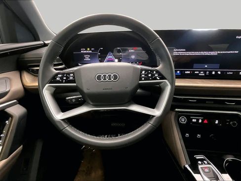 Certified 2025 Audi Q5 Premium Plus AWD/4WD image 6