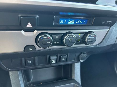 Used 2023 Toyota Tacoma SR5 RWD image 27