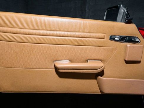 Used 1988 Mercedes-Benz 560 SL image 24