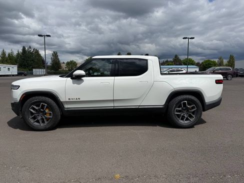 Used 2022 Rivian R1T Adventure AWD/4WD image 4
