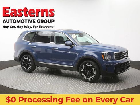 Used 2025 Kia Telluride S FWD image 50
