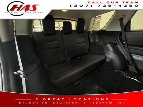 Used 2024 Nissan Pathfinder SV AWD/4WD image 15