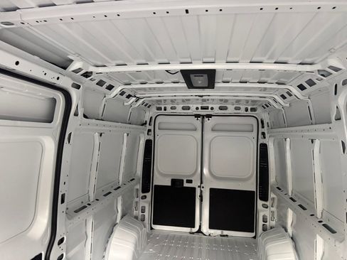 New 2026 RAM ProMaster 3500 w/ Premium Convenience Group image 30