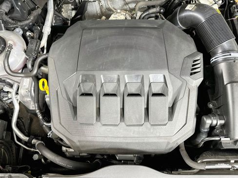 Used 2022 Audi Q3 2.0T Premium AWD/4WD image 34