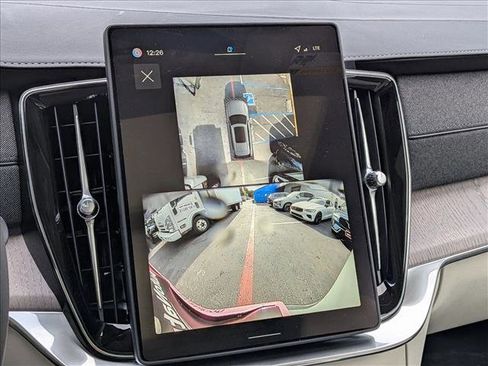 New 2026 Volvo XC90 T8 Ultra image 15