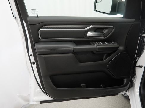 New 2026 RAM 1500 4x4 Crew Cab image 26