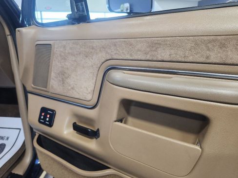 Used 1991 Ford Bronco AWD/4WD image 33
