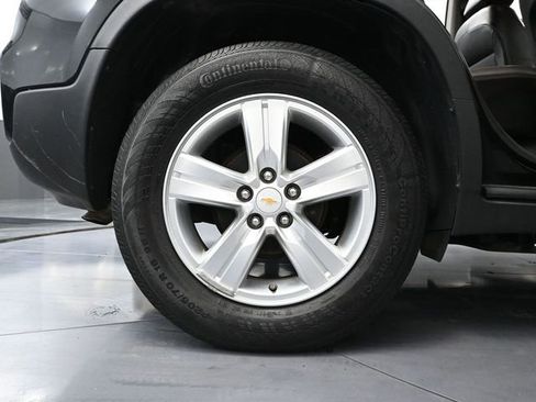 Used 2019 Chevrolet Trax LT w/ LT Convenience Package image 14