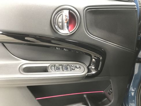 Used 2019 MINI Cooper Countryman S w/ Driver Assistance Package image 10