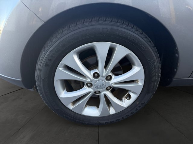 Used 2016 Kia Soul + w/ Primo Package FWD image 9