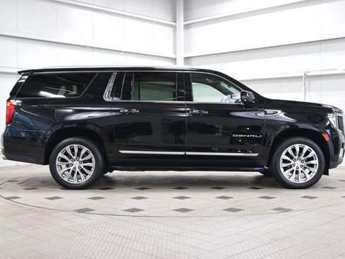 Used 2024 GMC Yukon XL Denali w/ Max Trailering Package AWD/4WD image 9