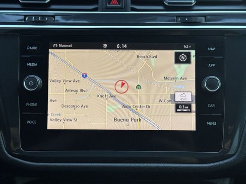 Used 2020 Volkswagen Tiguan SEL Premium R-Line image 20