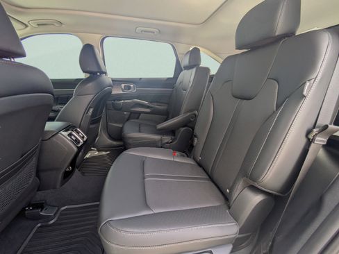 New 2026 Kia Sorento SX AWD/4WD image 11
