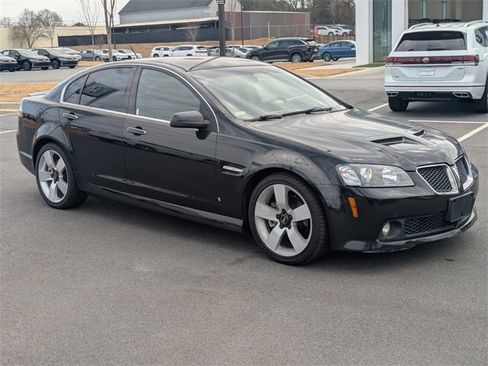 Used 2009 Pontiac G8 GT w/ Premium Package image 2