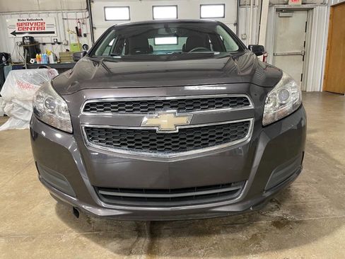 Used 2013 Chevrolet Malibu LT w/ Power Convenience Package image 2