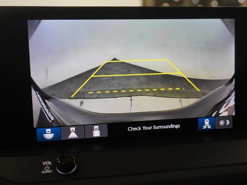 Used 2024 Honda Accord Sport image 28