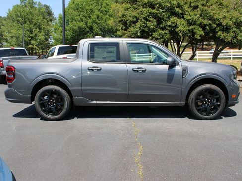 New 2026 Ford Maverick Lobo AWD/4WD image 20