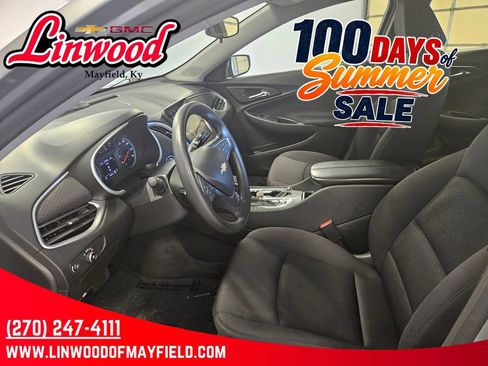 Used 2023 Chevrolet Malibu LT FWD image 11