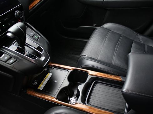 Used 2022 Honda CR-V Touring image 24