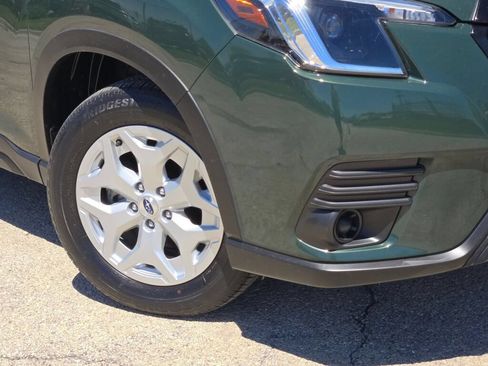 Certified 2024 Subaru Forester AWD/4WD image 3