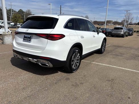 Used 2024 Mercedes-Benz GLC 300 image 6