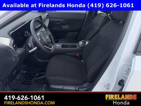 Used 2025 Nissan Kicks S image 11