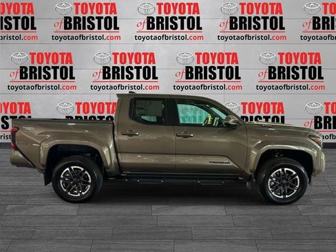New 2026 Toyota Tacoma TRD Sport AWD/4WD image 2