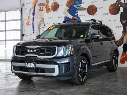 Used 2025 Kia Telluride S AWD/4WD image 22