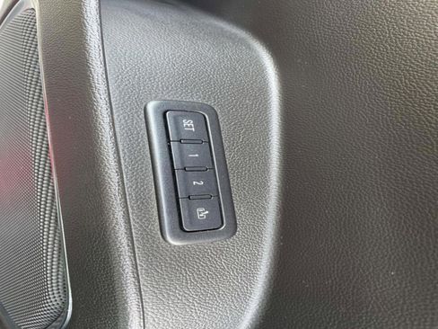 Used 2015 Chevrolet Tahoe LT w/ Luxury Package AWD/4WD image 18