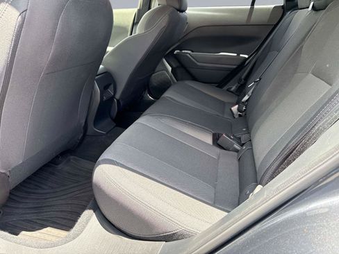 Used 2024 Subaru Crosstrek 2.0i AWD/4WD image 13