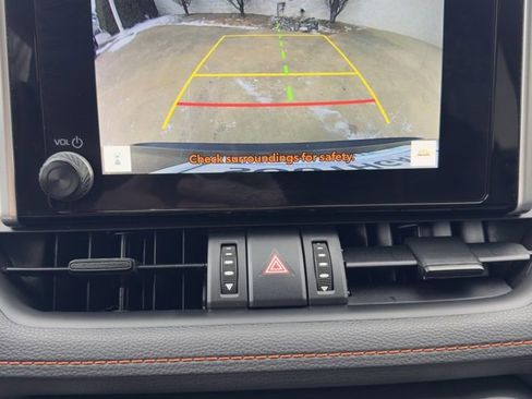 Used 2024 Toyota RAV4 Adventure image 19