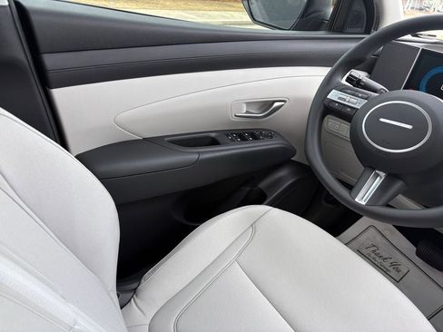 New 2026 Hyundai Tucson SEL image 13