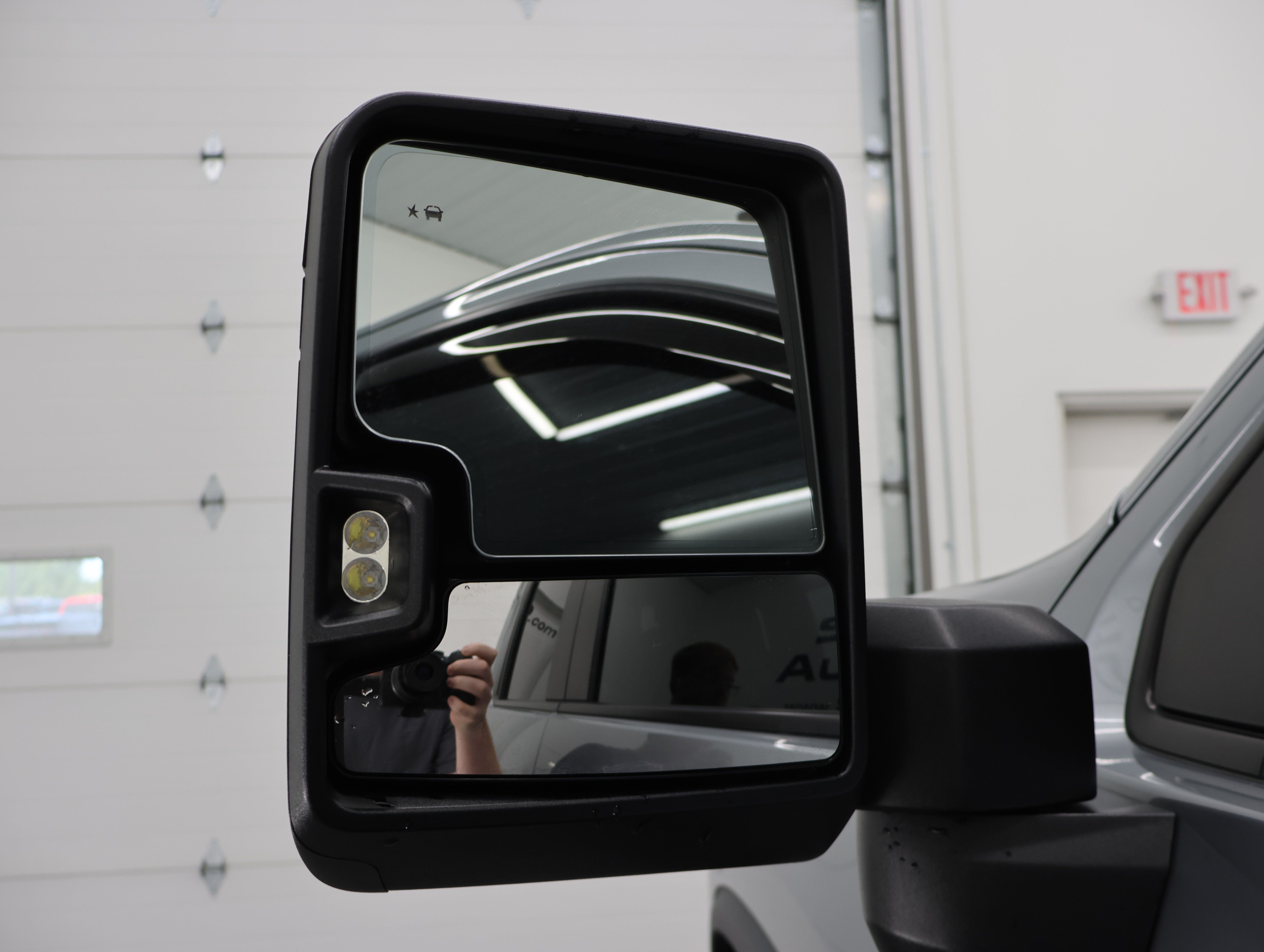 Used 2024 Chevrolet Silverado 2500 LT AWD/4WD image 44