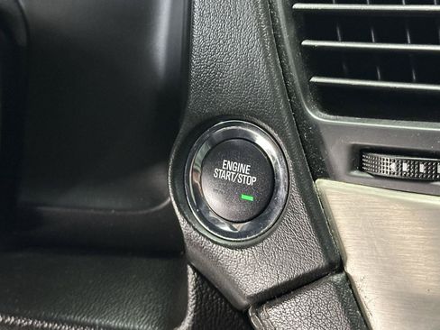 Used 2019 GMC Yukon Denali w/ Denali Ultimate Package RWD image 28