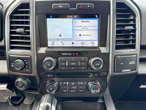 Used 2018 Ford F150 XLT w/ Equipment Group 302A Luxury AWD/4WD image 26