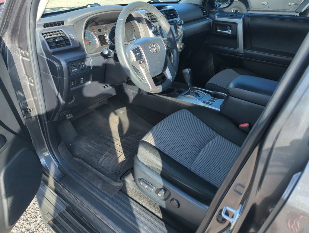 Used 2019 Toyota 4Runner SR5 RWD image 11