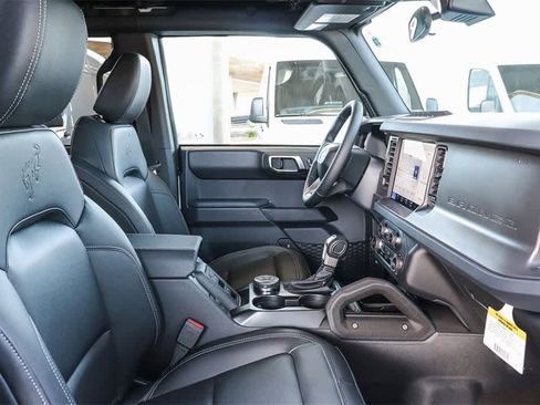 New 2025 Ford Bronco Badlands w/ Sasquatch Package image 15