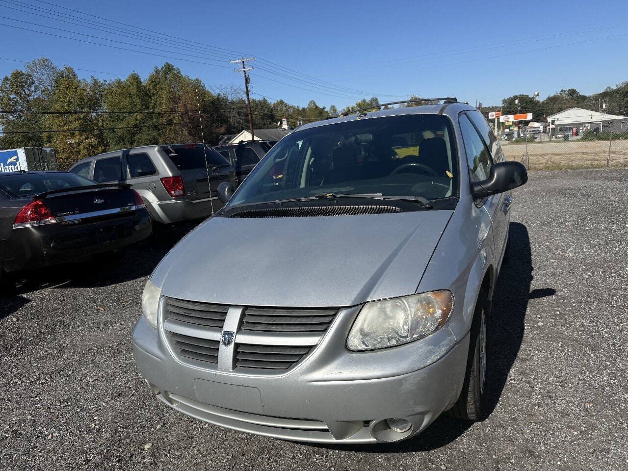 Used 2006 Dodge Grand Caravan SXT FWD image 4