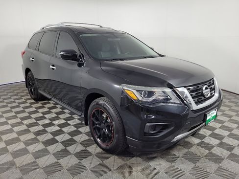 Used 2019 Nissan Pathfinder S FWD image 13