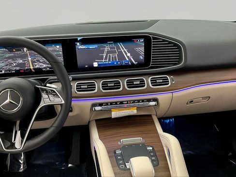 New 2026 Mercedes-Benz GLE 450 4MATIC image 9