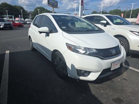 Used 2016 Honda Fit EX image 2