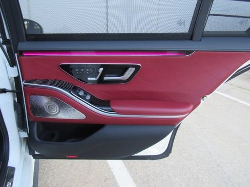 Used 2022 Mercedes-Benz S 580 4MATIC Sedan image 27