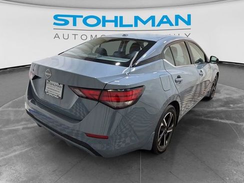 Used 2025 Nissan Sentra SV FWD image 6