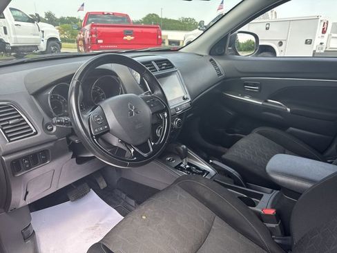 Used 2021 Mitsubishi Outlander Sport ES image 15