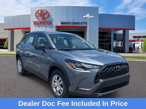 Used 2024 Toyota Corolla Cross L FWD image 1