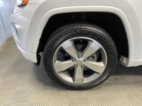 Used 2015 Jeep Grand Cherokee Overland image 50