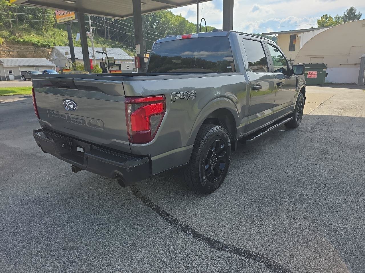 Used 2024 Ford F150 STX w/ Equipment Group 201A FX4 AWD/4WD image 5
